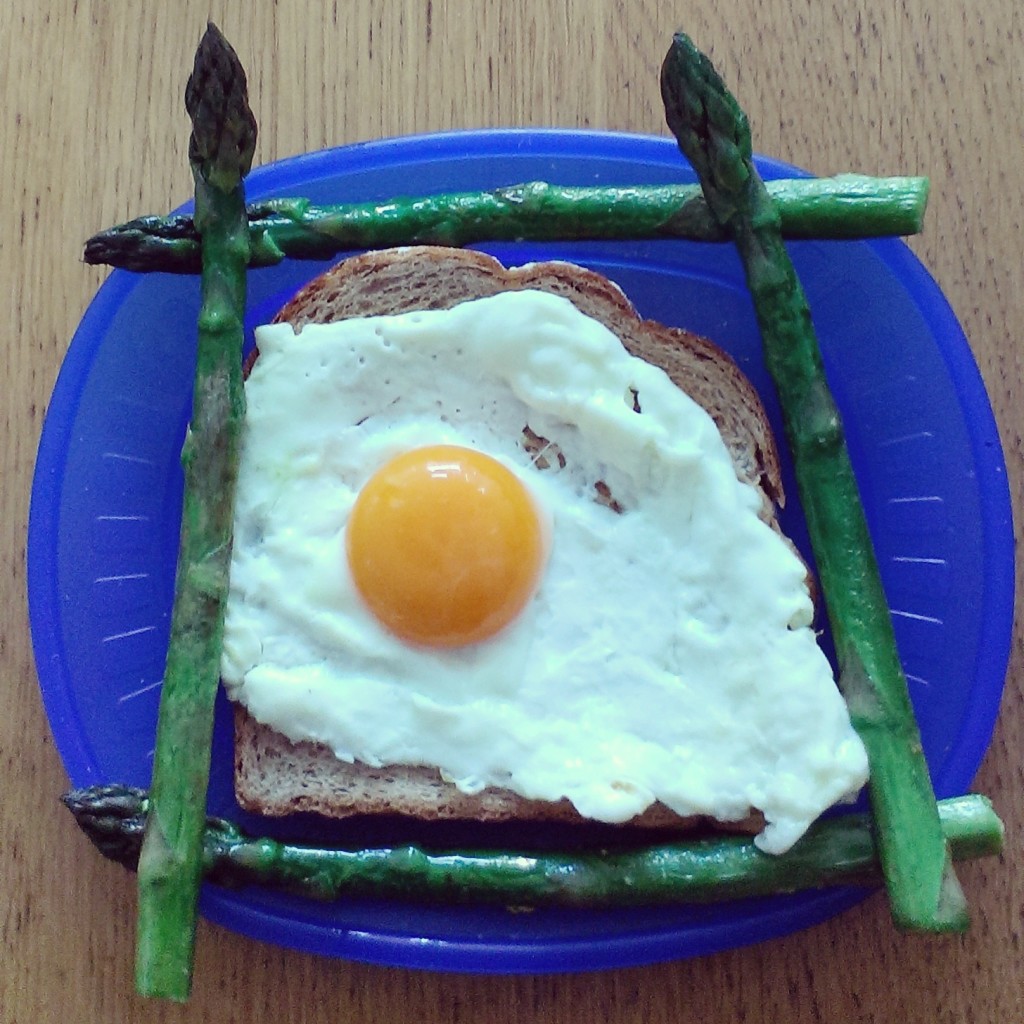 Egg and Asparagus Spears Meal
